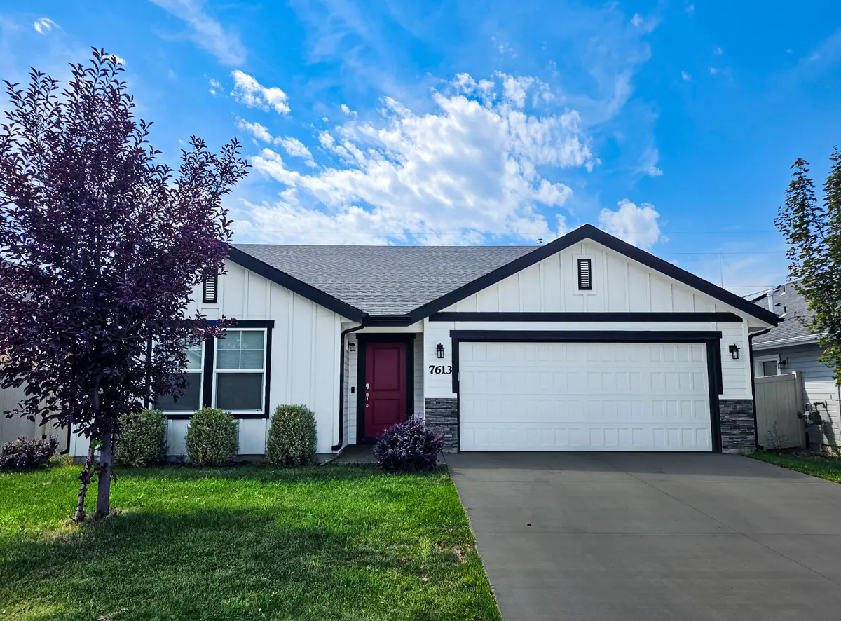 7613 E Iroquois St, Nampa, ID 83687-4501
