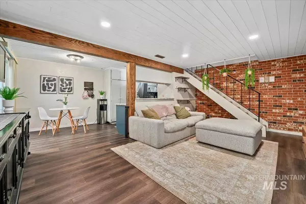 5266 W Kootenai St, Boise, ID 83705