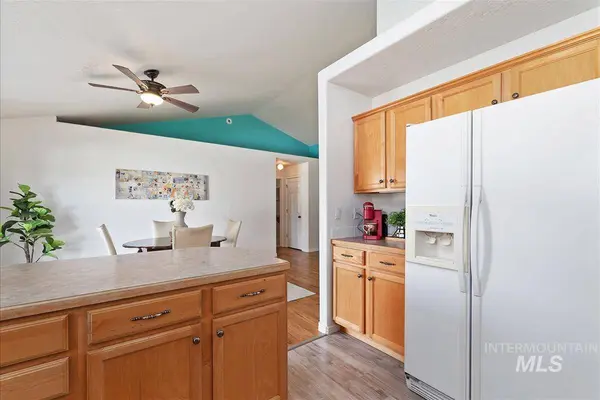 710 W Wildrye Ct, Nampa, ID 83686