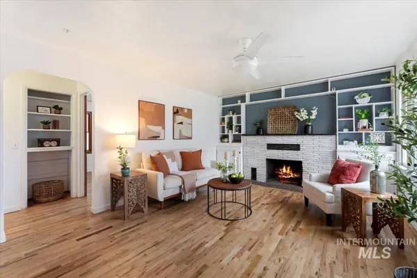 2090 N Washington Ave, Emmett, ID 83617