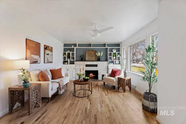 2090 N Washington Ave, Emmett, ID 83617