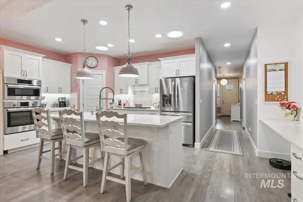 189 S Devon Ave., Star, ID 83669