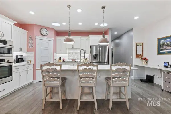 189 S Devon Ave., Star, ID 83669