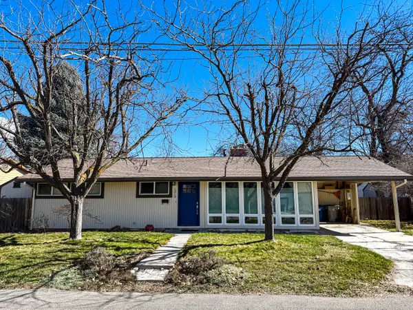 1210 S Abbs St, Boise, ID 83705-2435