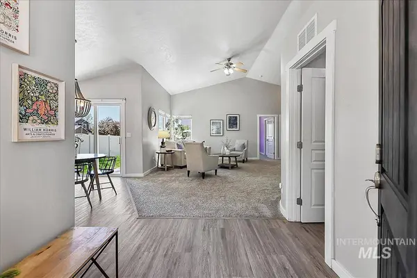 1727 N Vinifera Place, Kuna, ID 83634