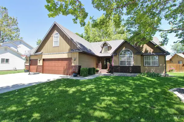 452 Bitterbrush Ave, Nampa, ID 83686
