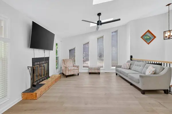 1270 Gin House LN, Lawrenceville, GA 30045