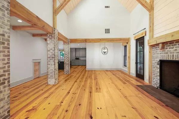 2731 Tribble Mill RD, Lawrenceville, GA 30045