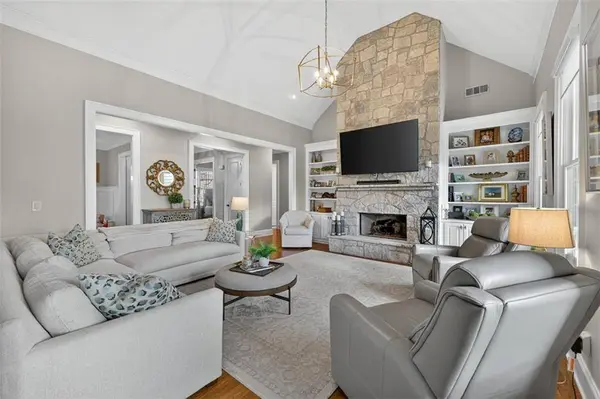 5471 Autumn Flame DR, Braselton, GA 30517