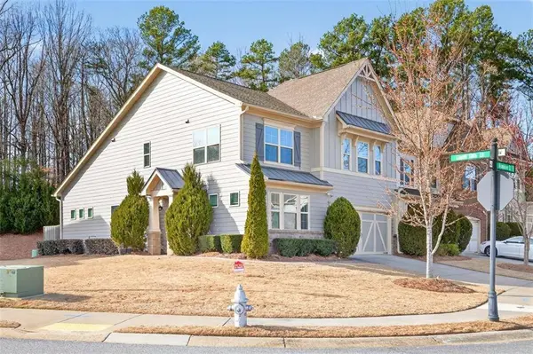 2405 Boxwalking CT, Cumming, GA 30040