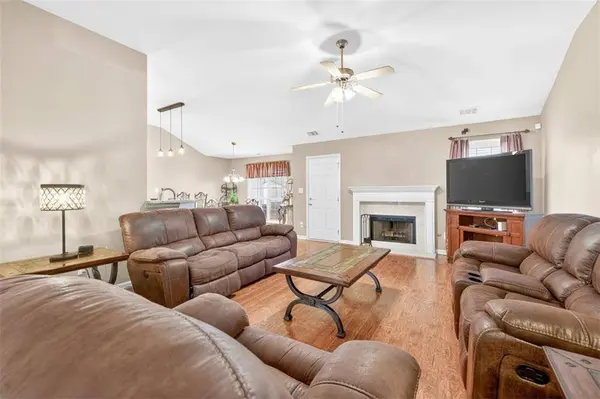 1067 Apalachee Run TRL, Dacula, GA 30019