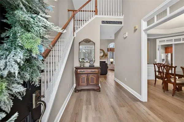 4023 Lost Oak DR, Buford, GA 30519