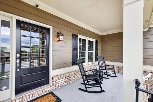 3827 Bay Orchard LN, Loganville, GA 30052