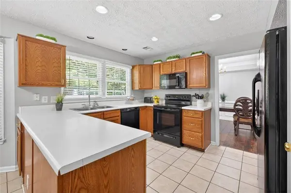2920 Dunlin Lake WAY, Lawrenceville, GA 30044