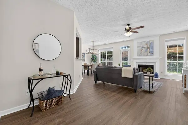 2021 Crestview WAY, Woodstock, GA 30188