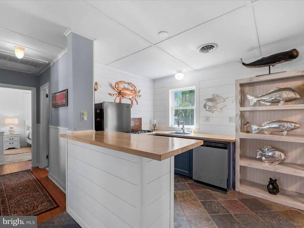 37372 7TH ST, Rehoboth Beach, DE 19971