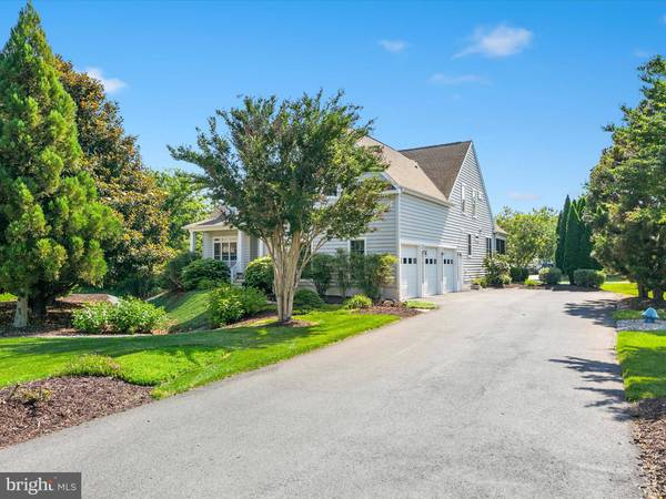 1 SEAGRASS LN, Ocean View, DE 19970