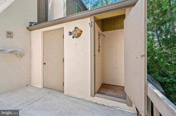 791 SALT POND CIR #B, Bethany Beach, DE 19930