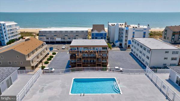 12101 ASSAWOMAN DR #107, Ocean City, MD 21842