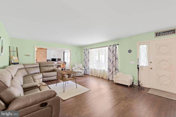 30392 MALLARD DR, Delmar, MD 21875