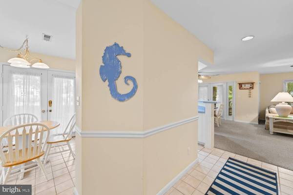 33451 CANAL CT #52037, Bethany Beach, DE 19930