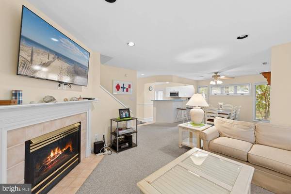 33451 CANAL CT #52037, Bethany Beach, DE 19930