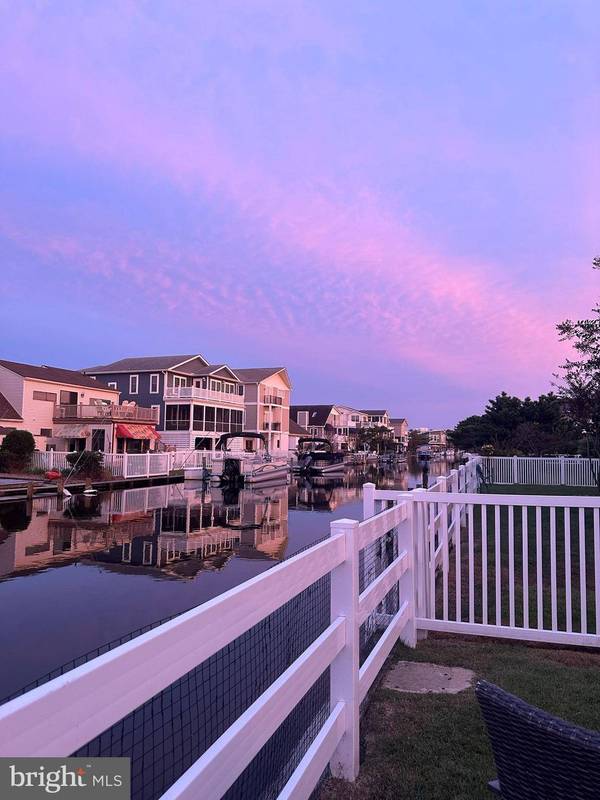 226 CARLISLE RD, South Bethany, DE 19930