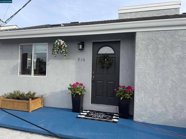 916 Bataan Ave, Berkeley, CA 94710