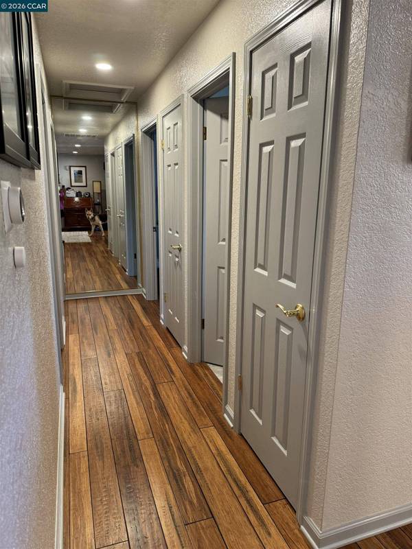 524 Ruth Way, Livermore, CA 94550