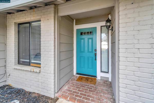 1060 Saint Andrews Dr, El Dorado Hills, CA 95762