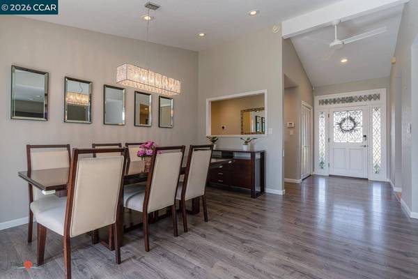 2904 Canterbury Cir, El Dorado Hills, CA 95762