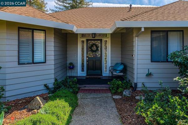 2904 Canterbury Cir, El Dorado Hills, CA 95762