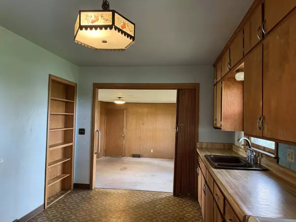 2980 Hope Road, Cottage Grove, WI 53527