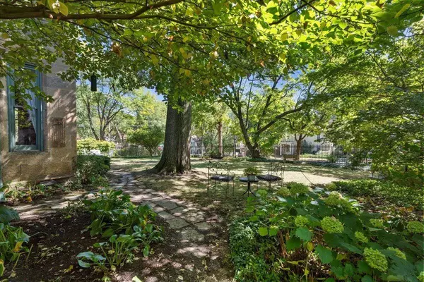 752 E Gorham Street, Madison, WI 53703