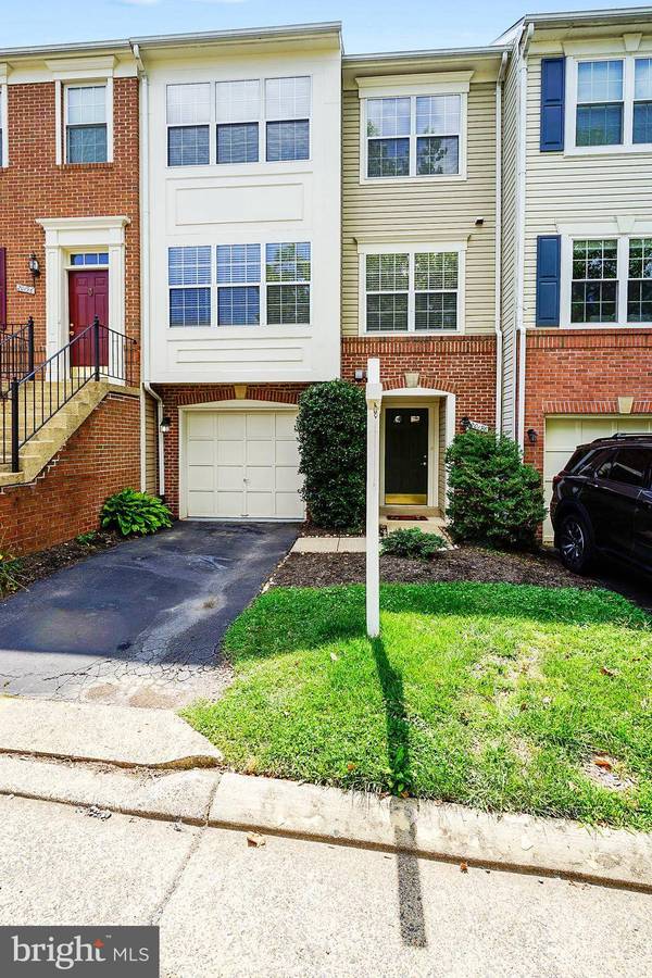 20198 BROOKVIEW SQ, Ashburn, VA 20147