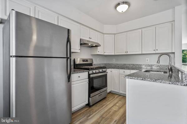 20198 BROOKVIEW SQ, Ashburn, VA 20147