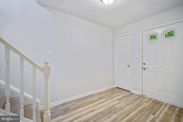 20198 BROOKVIEW SQ, Ashburn, VA 20147