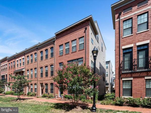 411 BICKSLER SQ SE, Leesburg, VA 20175