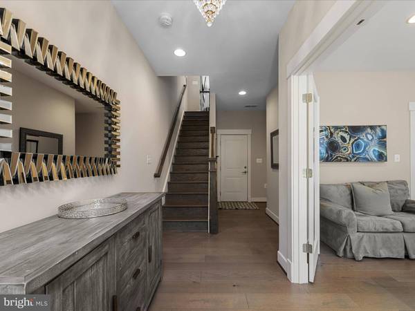 411 BICKSLER SQ SE, Leesburg, VA 20175