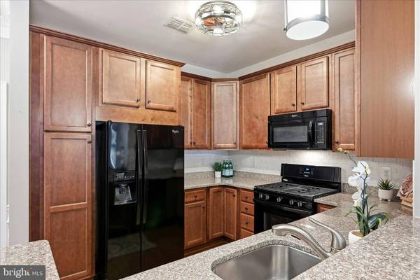 20655 HOPE SPRING TER #104, Ashburn, VA 20147