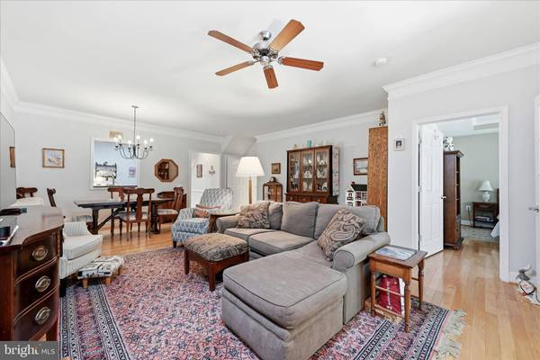 44397 OAKMONT MANOR SQ, Ashburn, VA 20147