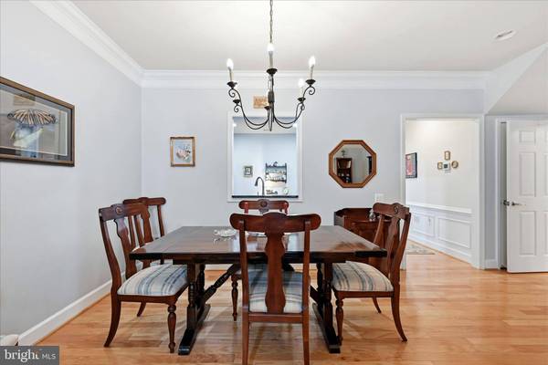 44397 OAKMONT MANOR SQ, Ashburn, VA 20147