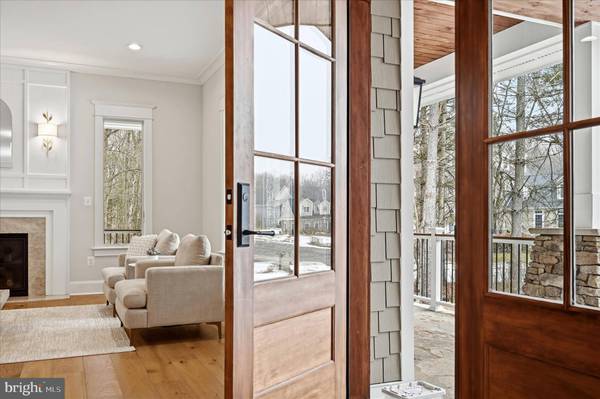 22597 REDHILL MANOR CT, Leesburg, VA 20175