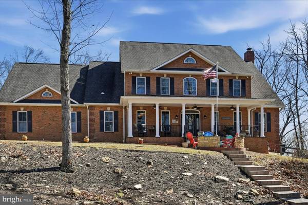 520 CLAGETT ST SW, Leesburg, VA 20175