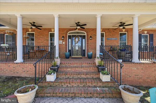 520 CLAGETT ST SW, Leesburg, VA 20175