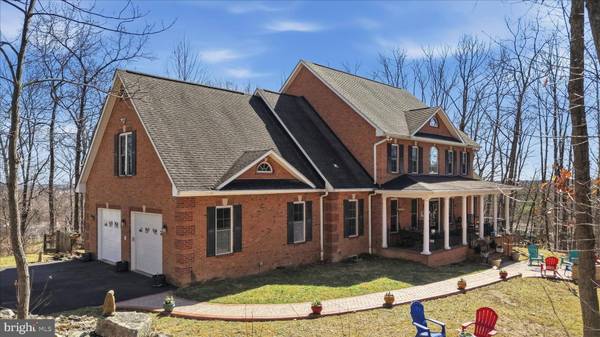 520 CLAGETT ST SW, Leesburg, VA 20175