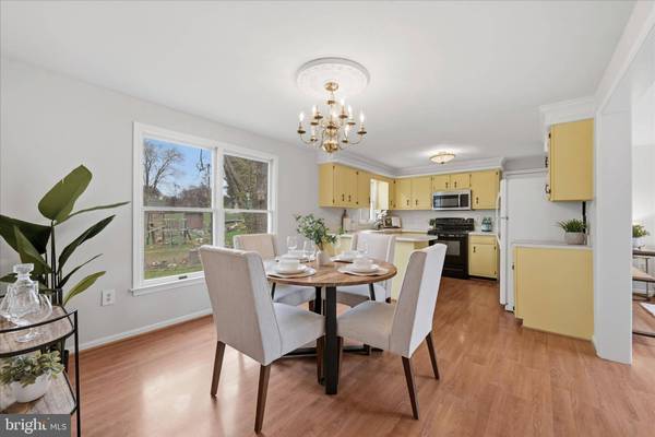 126 APPLEWOOD CT, Hamilton, VA 20158