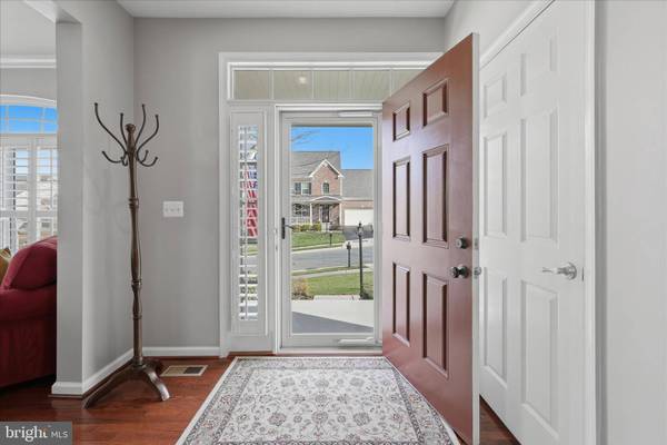 40499 OCONNORS CIR, Leesburg, VA 20175