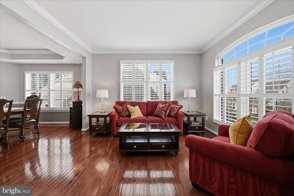 40499 OCONNORS CIR, Leesburg, VA 20175