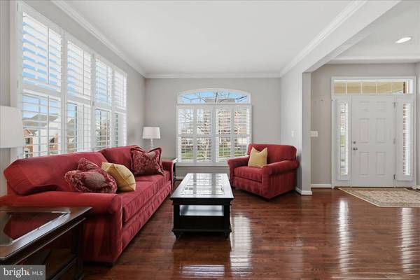 40499 OCONNORS CIR, Leesburg, VA 20175